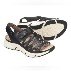 Bionica Black Ossipee Leather Platform Sandal 7M
